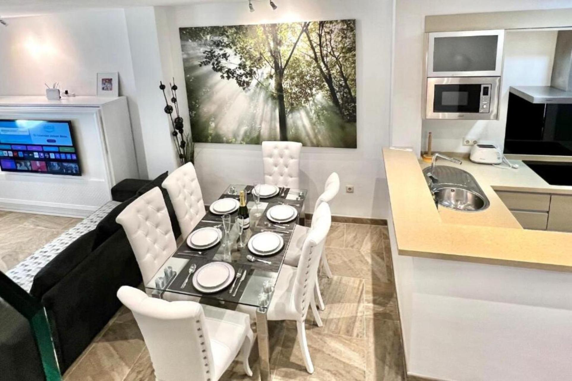 Mijas Costa - Beachside Apartment-B Sitio de Calahonda Luaran gambar